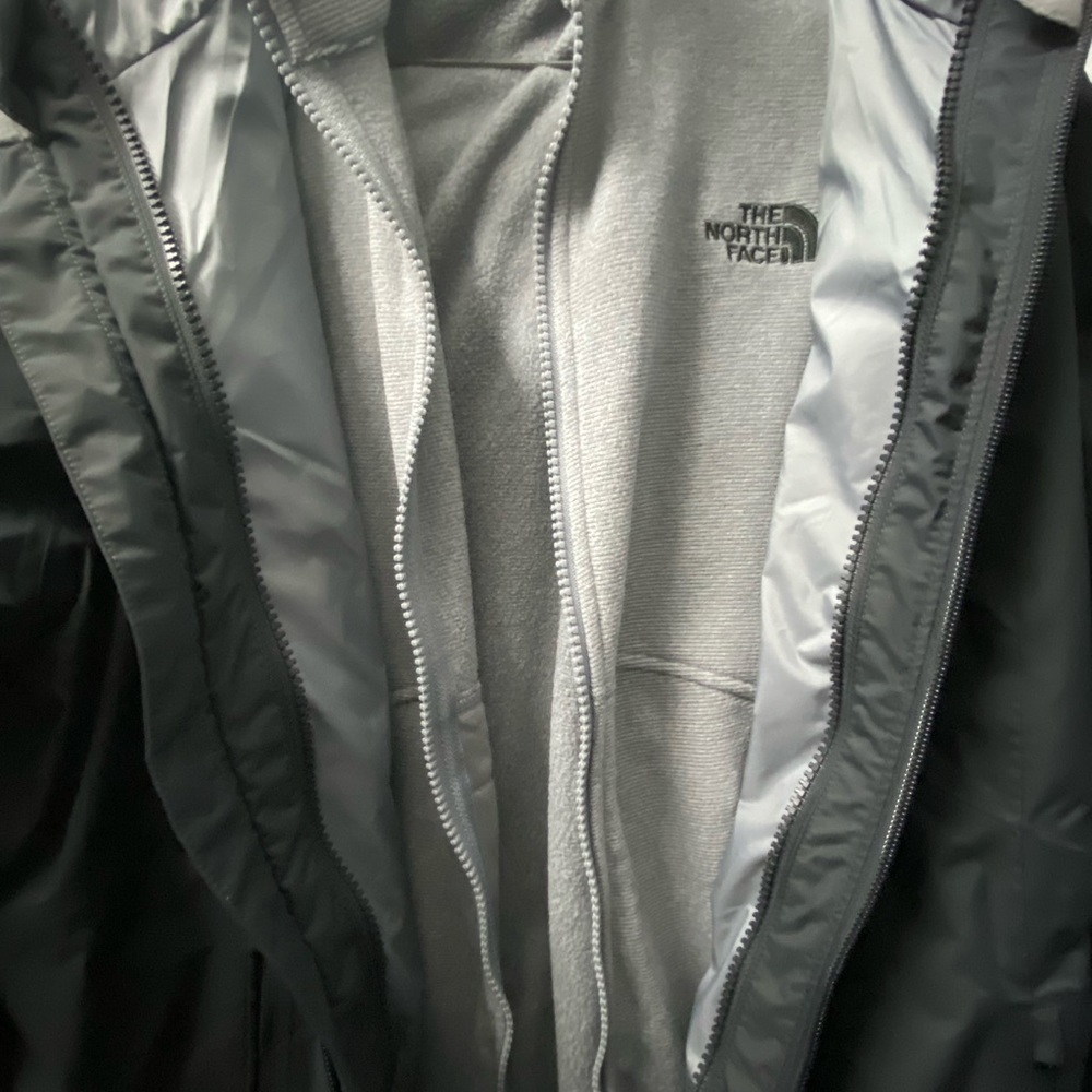 Women’s L 2in1 jacket from North Face